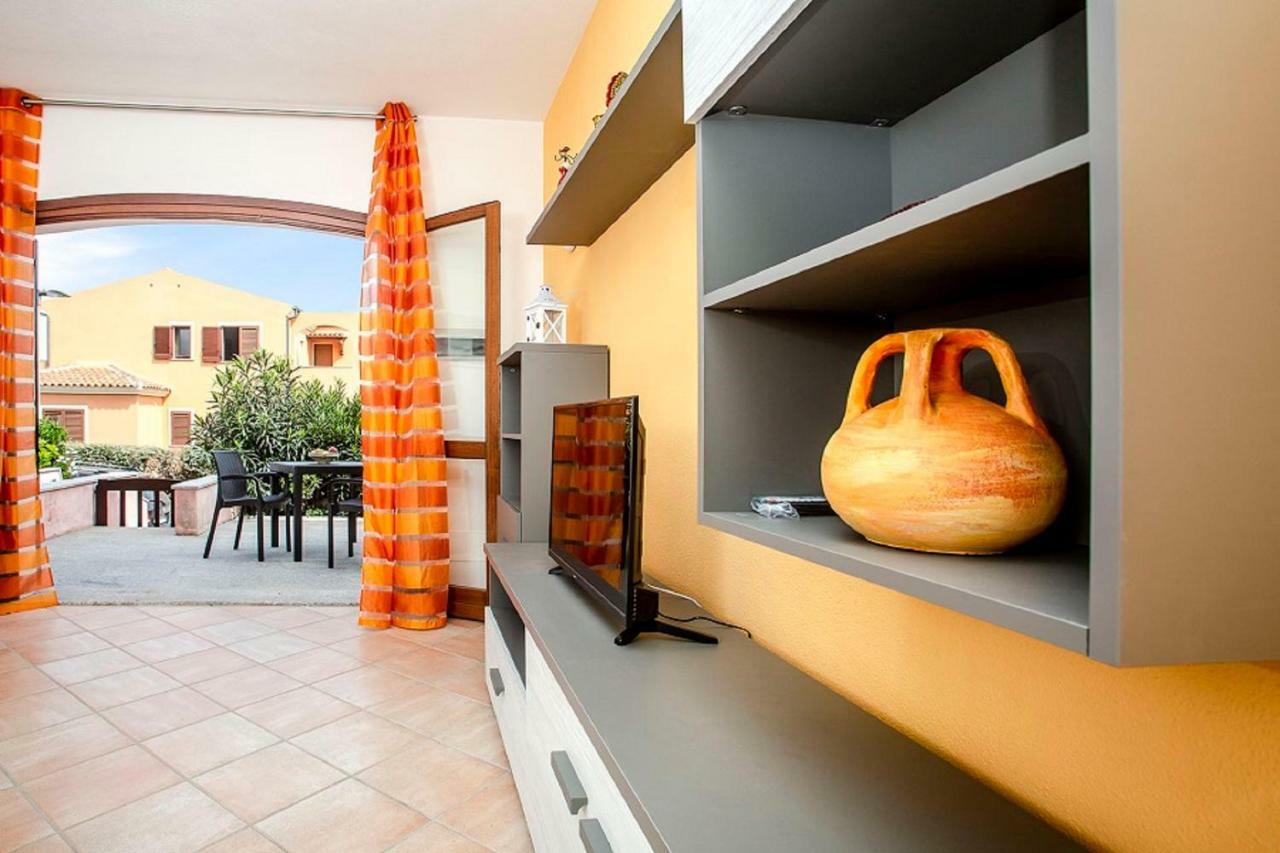 Bilocale Via Umbria Lägenhet Santa Teresa Gallura Exteriör bild