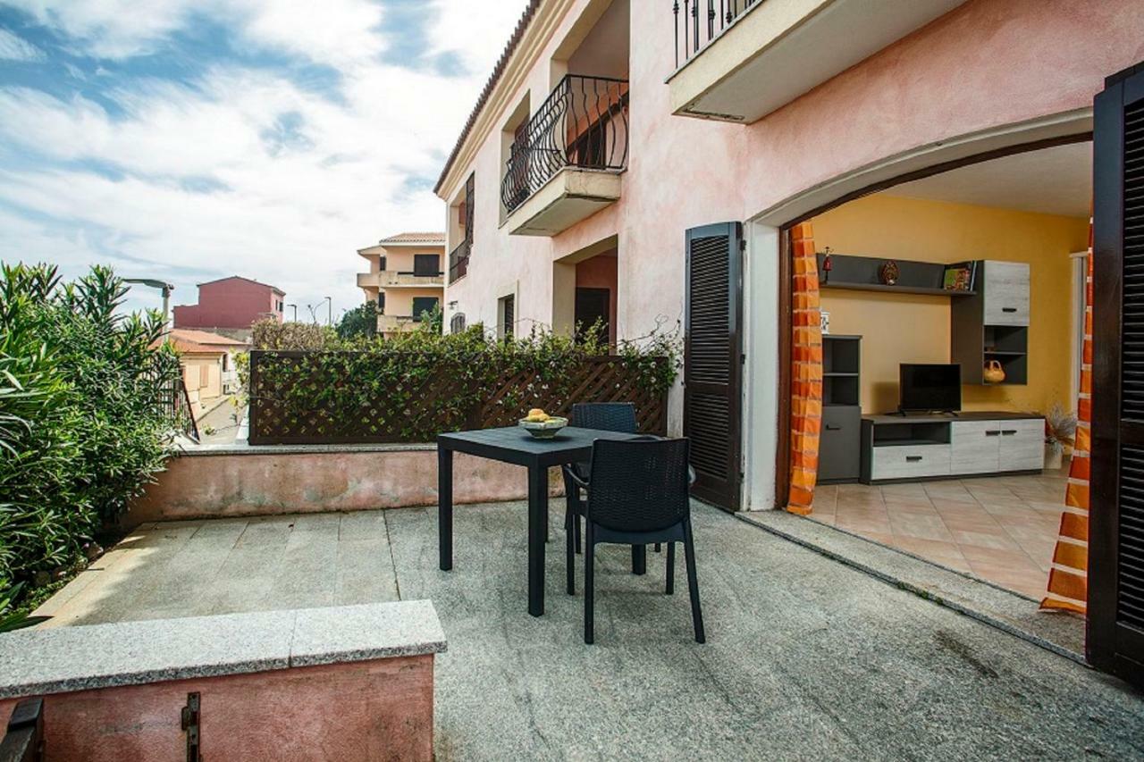 Bilocale Via Umbria Lägenhet Santa Teresa Gallura Exteriör bild